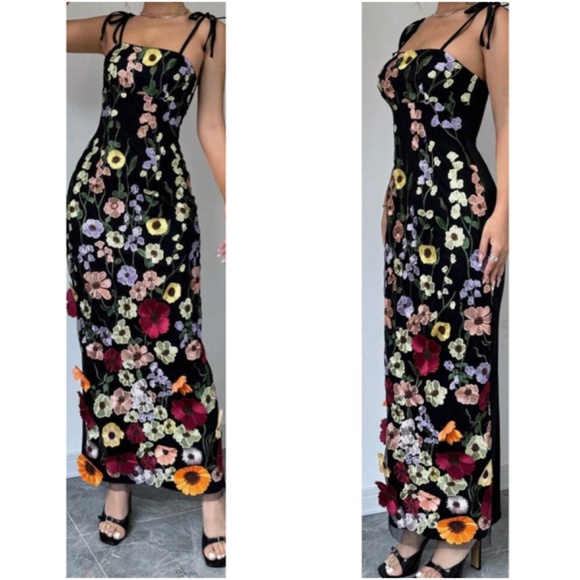 Classic Floral Appliqué Bodycon Fitted Party Occasion Dress - Picture 1 of 3